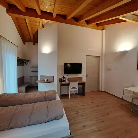 Agritur Clementi Agroturismo Nave San Rocco